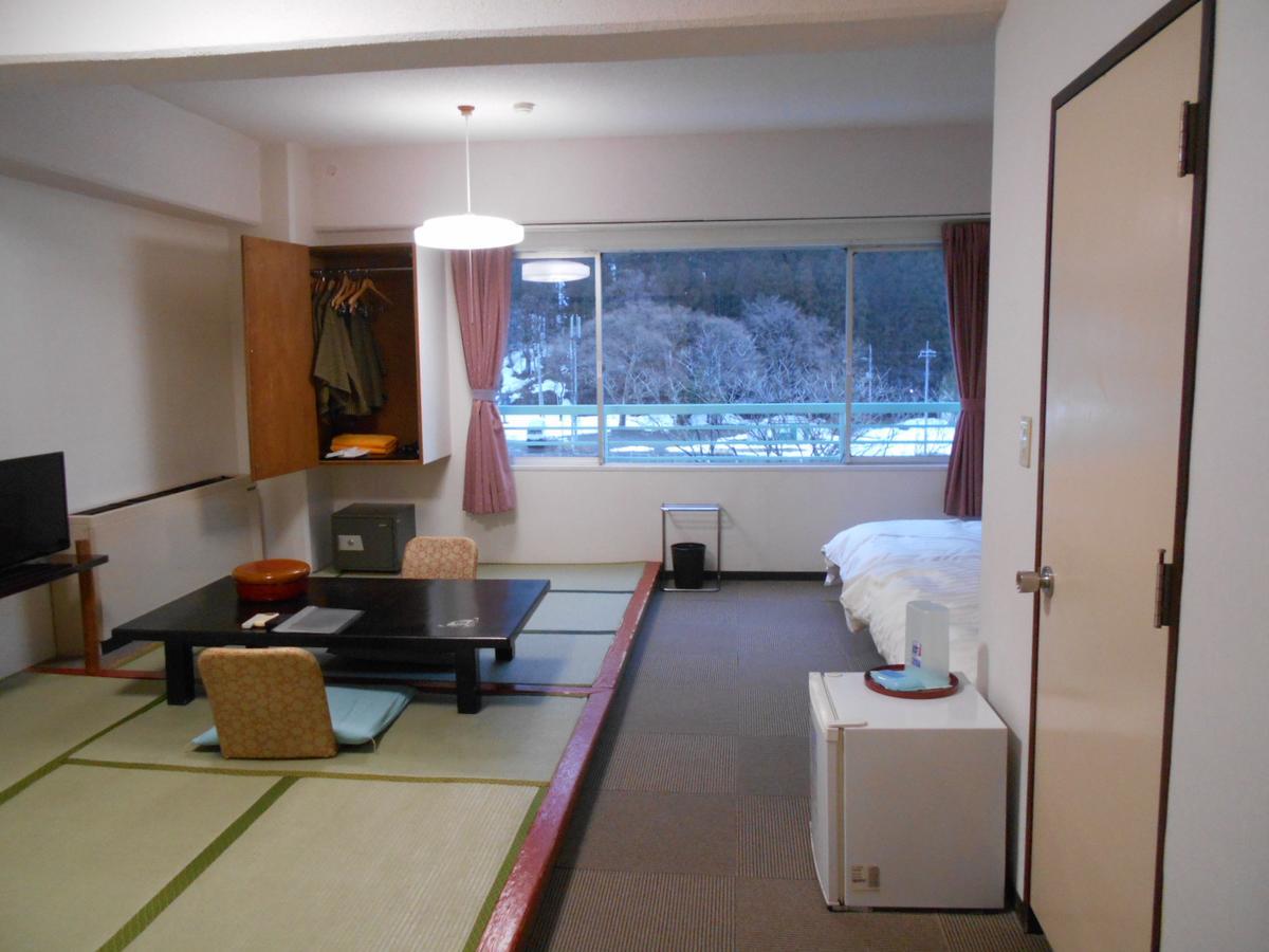 ホテル湯の陣 みなかみ町 エクステリア 写真