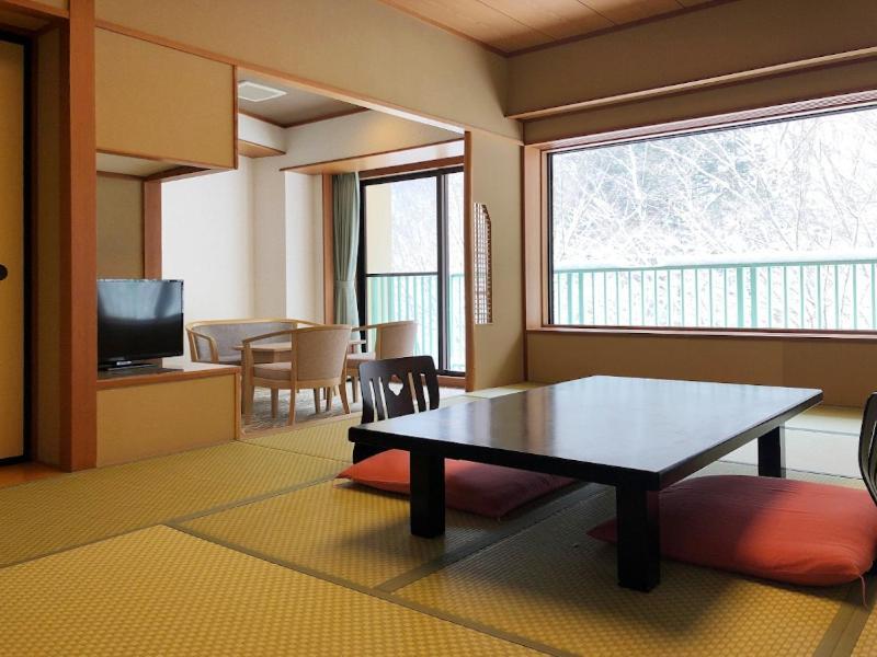ホテル湯の陣 みなかみ町 エクステリア 写真